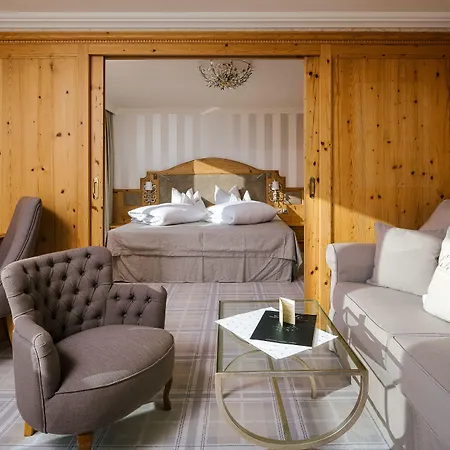 Wellnesshotel Cervosa-2